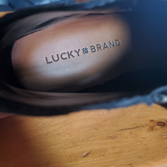Lucky Brand Leather Ankle Boots Size 10m. - Picture 5 of 7